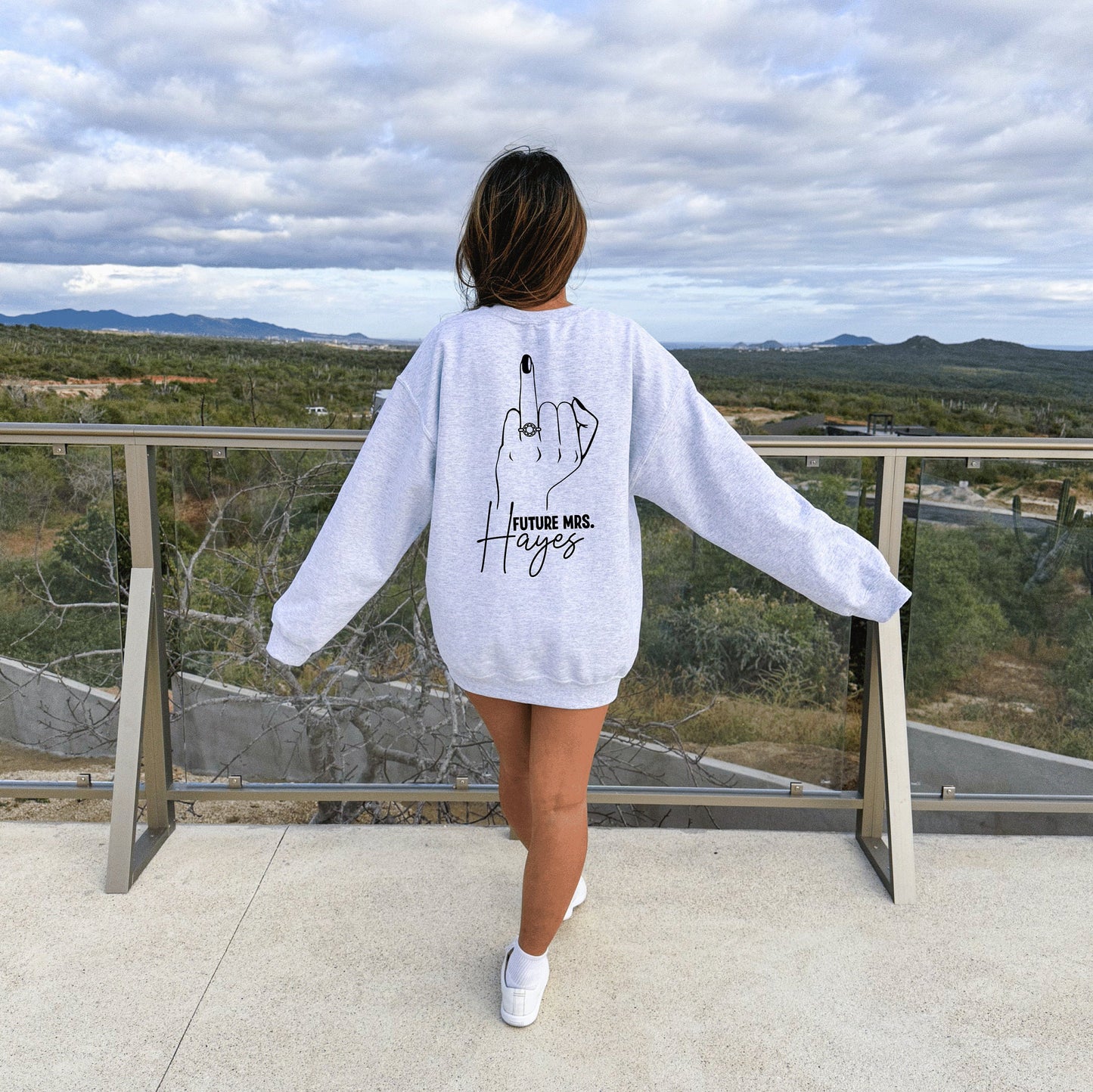 Future Mrs. Sweatshirt, Fiancee Sweatshirt, Bride Gift, Personalized Mrs. Sweatshirt, Engagement Gift, Personalized Mrs. Sweater Ring Finger