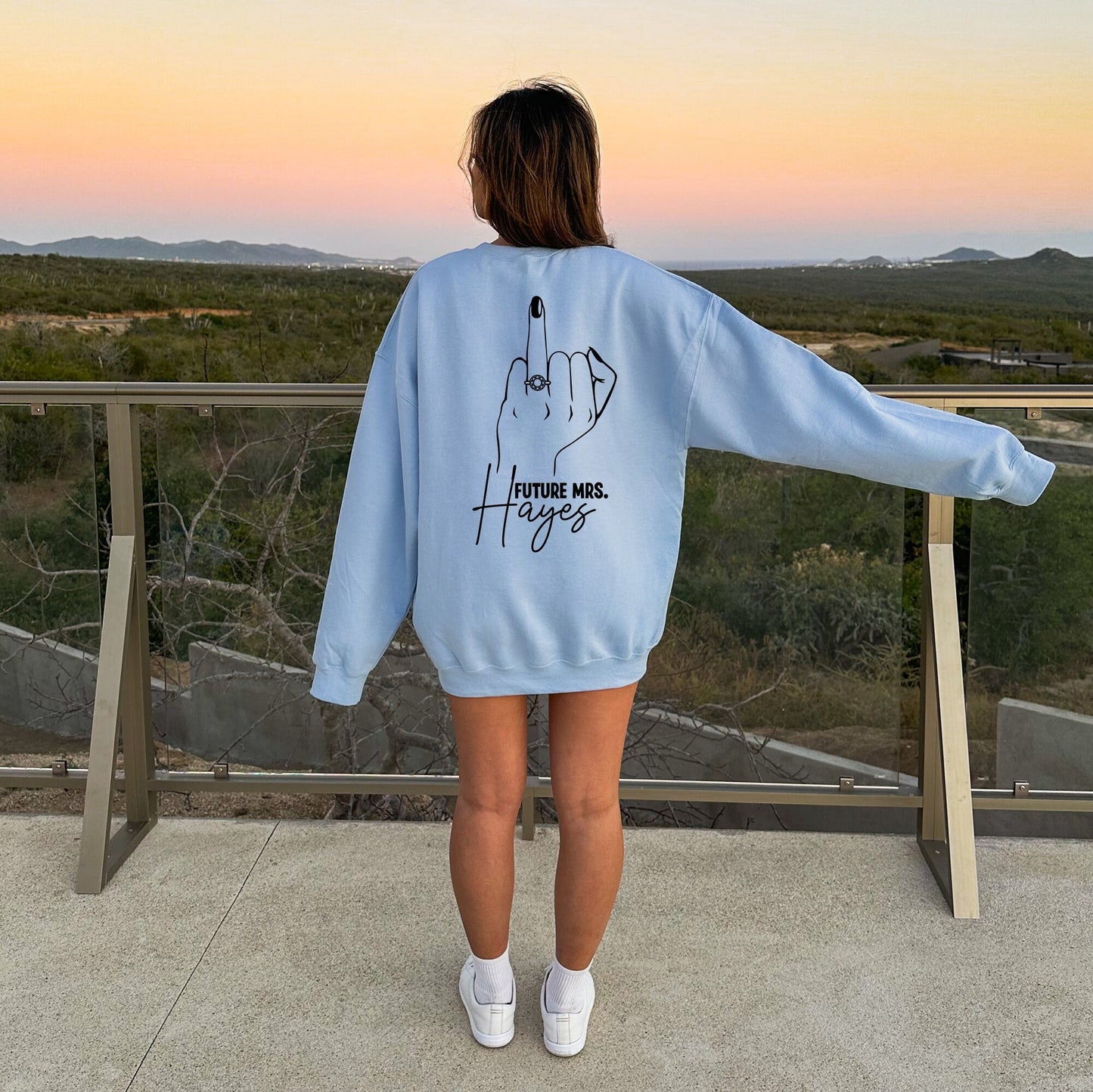 Future Mrs. Sweatshirt, Fiancee Sweatshirt, Bride Gift, Personalized Mrs. Sweatshirt, Engagement Gift, Personalized Mrs. Sweater Ring Finger
