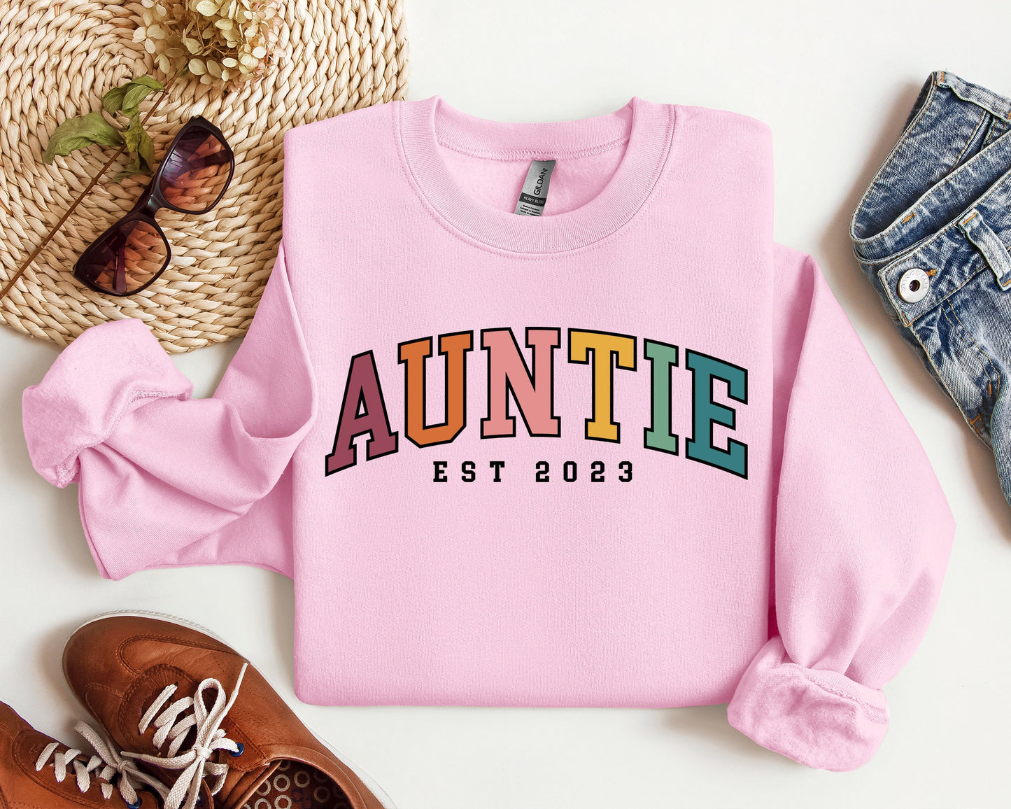 Retro Auntie Est Sweatshirt