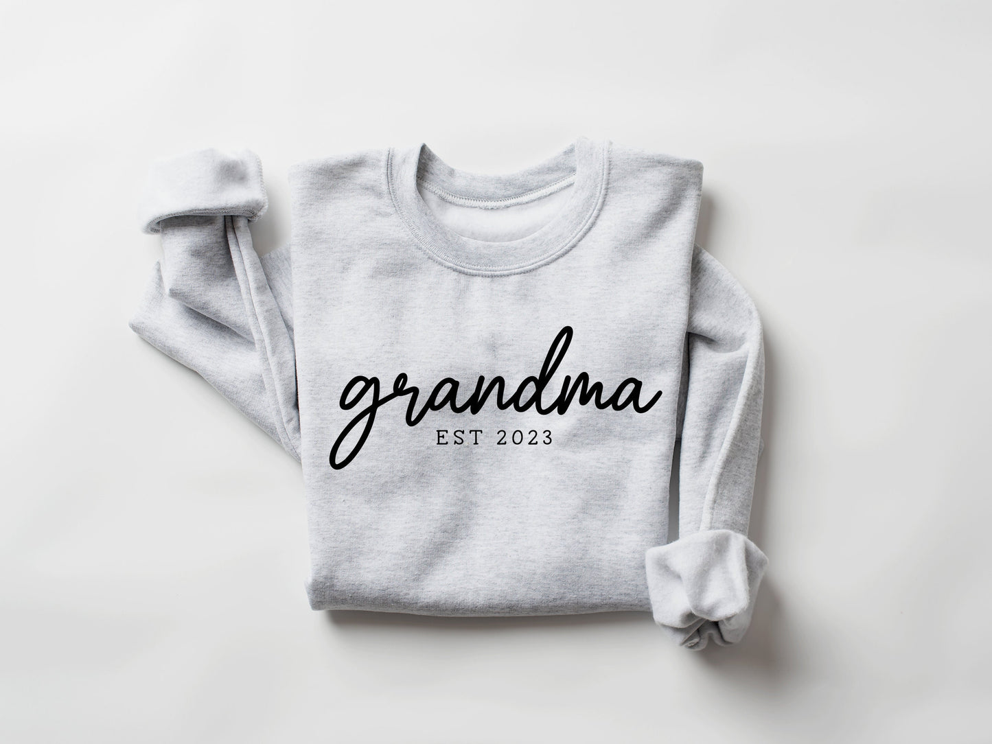 Grandma Sweatshirt, Grandma EST Sweatshirt, Personalized Grandma Sweatshirt, New Grandma Gift, Grandma Gift, Grandma Christmas sweatshirt