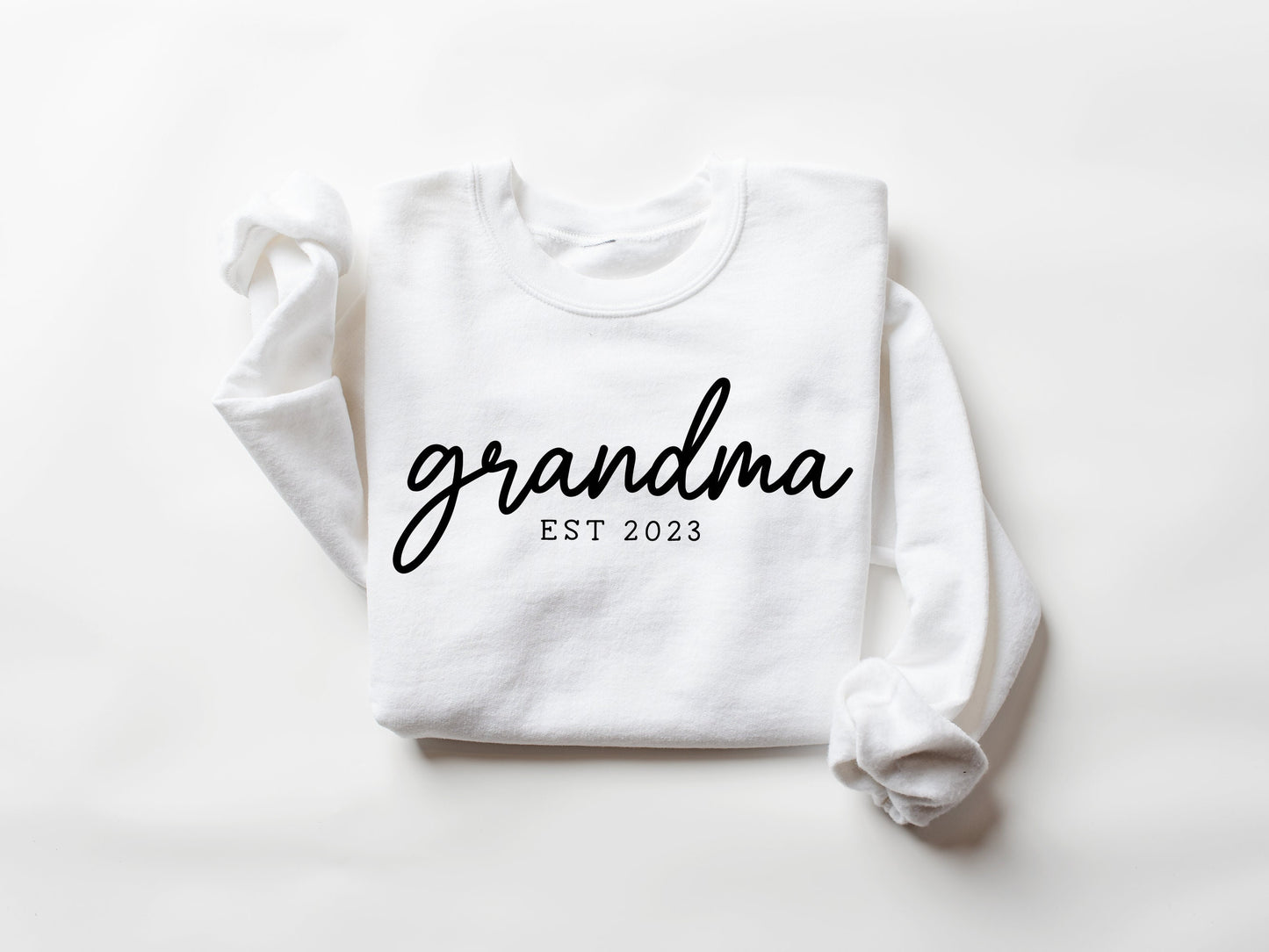 Grandma Sweatshirt, Grandma EST Sweatshirt, Personalized Grandma Sweatshirt, New Grandma Gift, Grandma Gift, Grandma Christmas sweatshirt