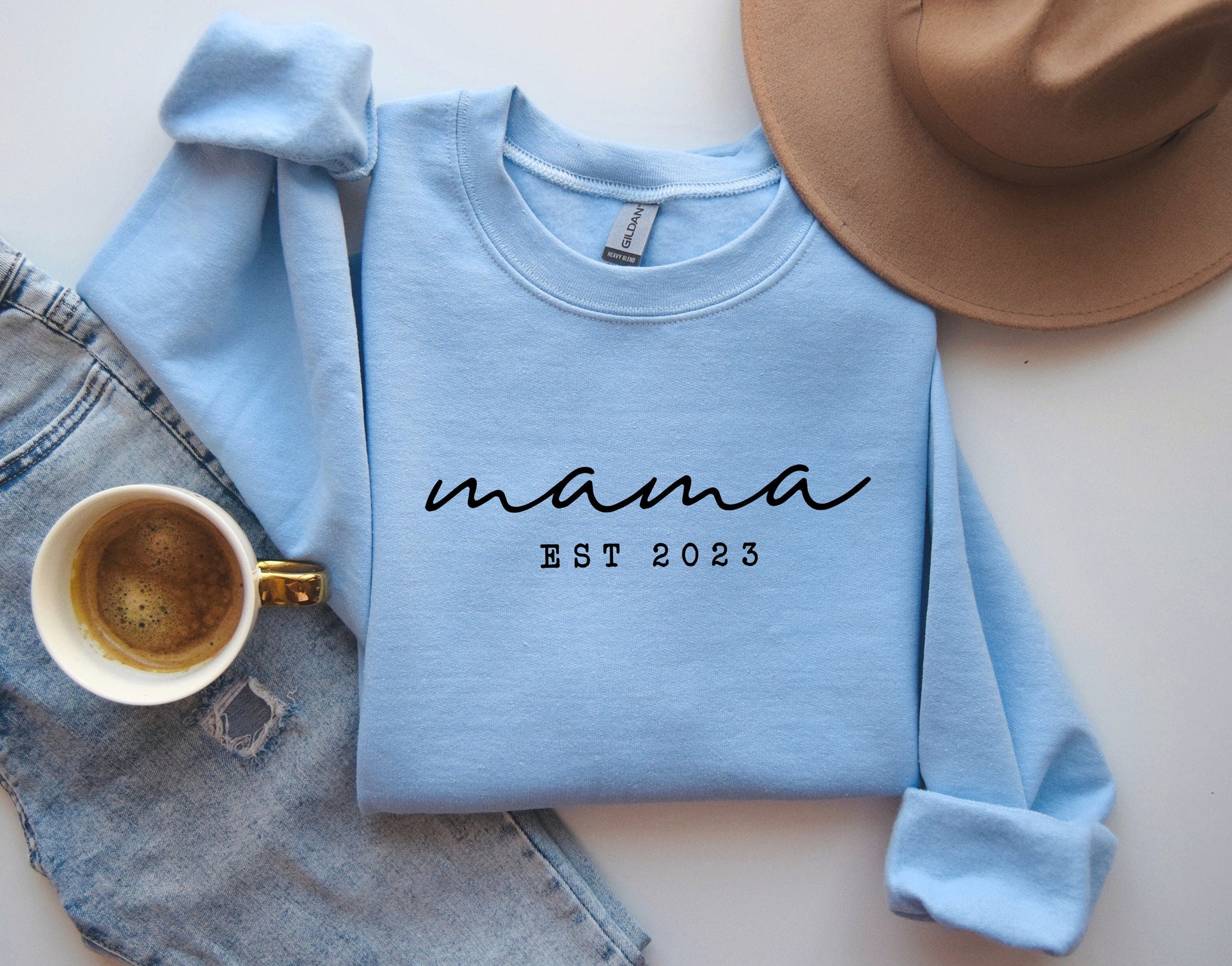 Mama Est Sweatshirt, Mama Est 2022 Sweatshirt, Custom Mom Sweatshirt, Mom Gift, New Mom Gift, Mama Sweatshirt, Gift for Mom, Retro Mom